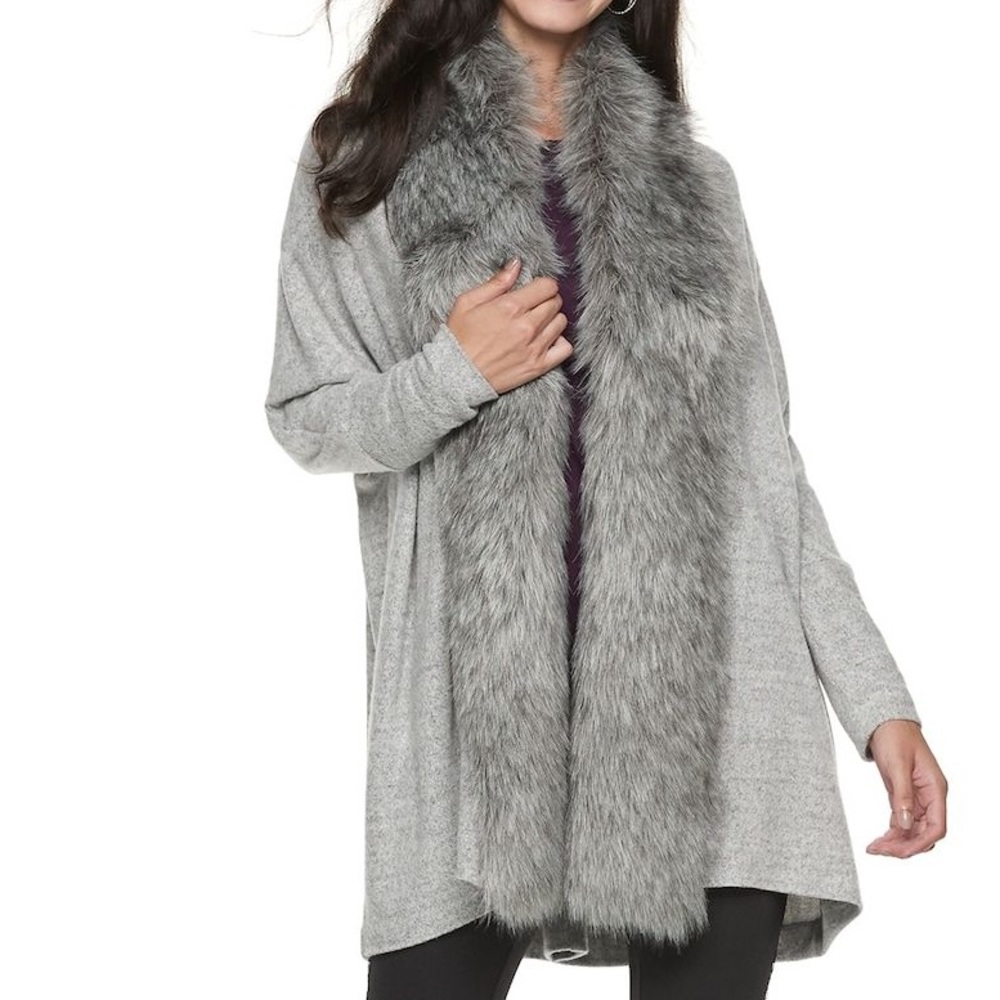 Jennifer Lopez fur trim cardigan